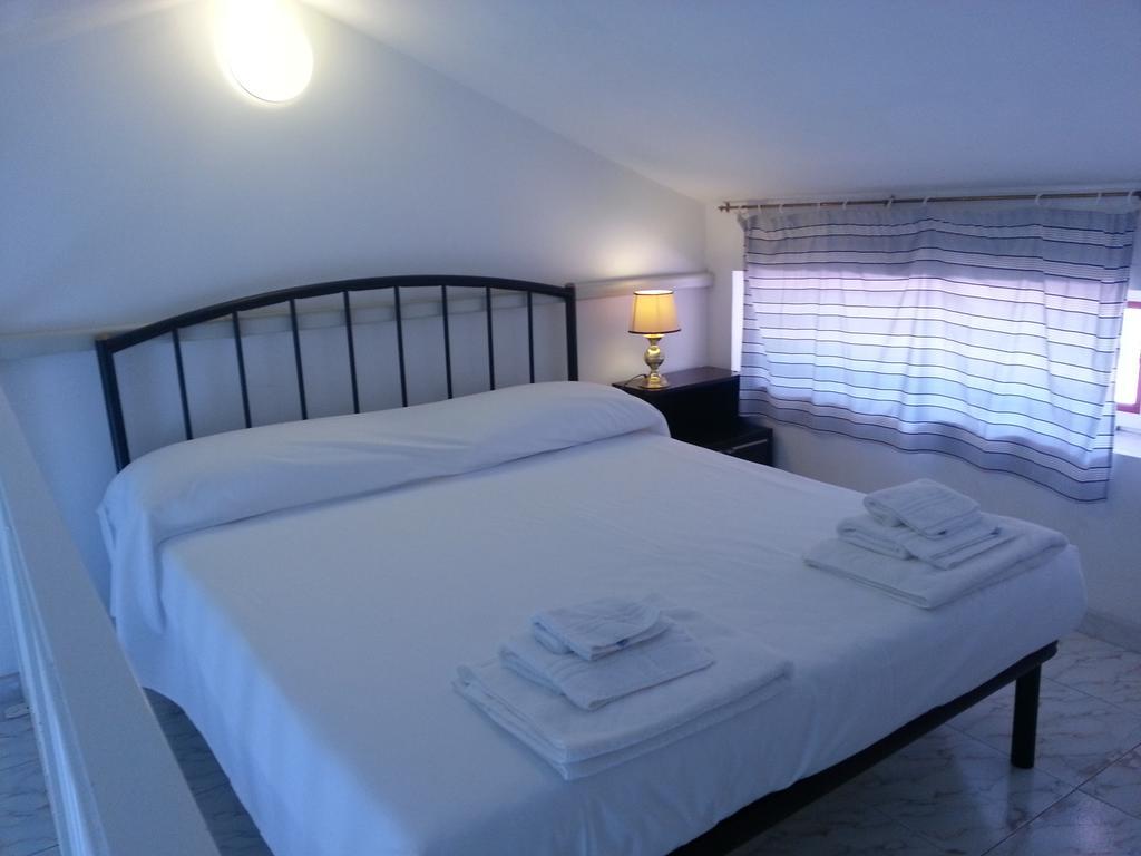 Camere Da Aldo In Centro Sirolo Rum bild
